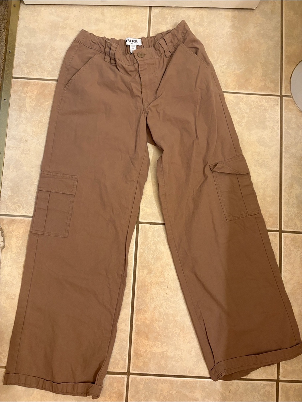 Brown Cargo Pants - Relaxed Fit